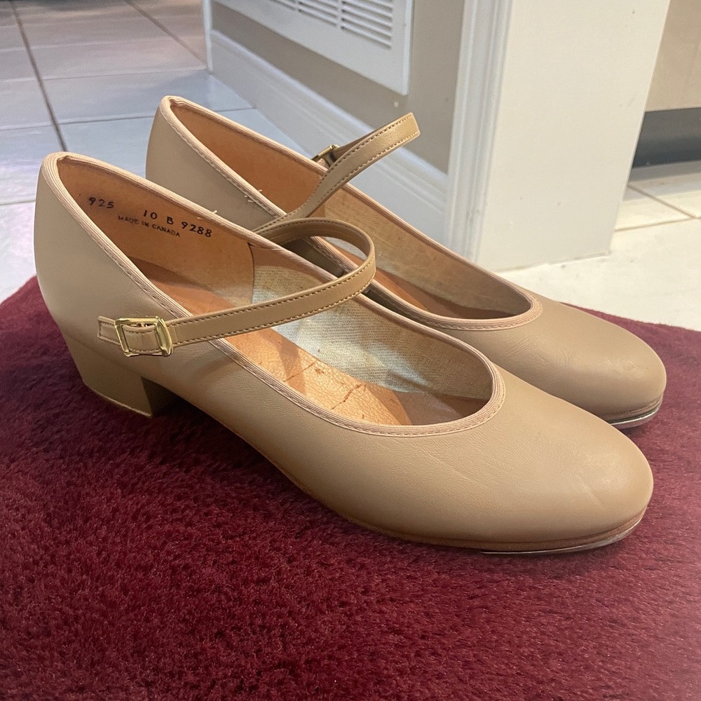 Angelo Luzio 925 Beige Character Shoes with Taps installed- SIZE 10B